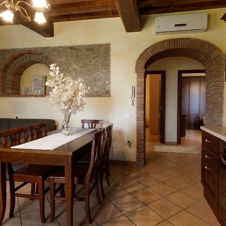 Borgo Dei Gigli Villa Lamporecchio Exteriör bild