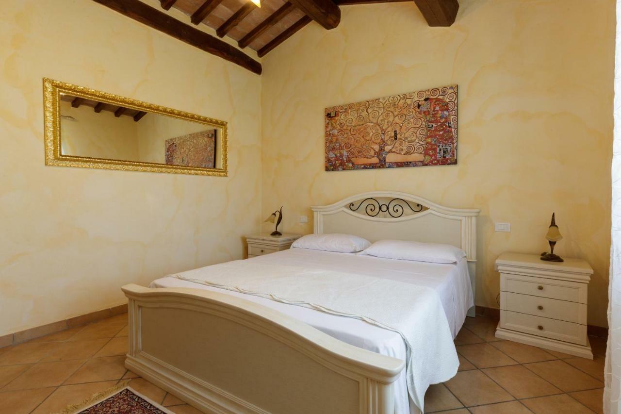 Borgo Dei Gigli Villa Lamporecchio Exteriör bild
